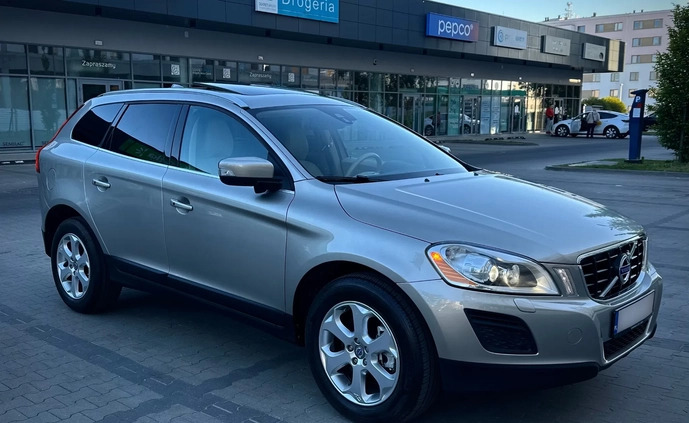 Volvo XC 60 cena 61500 przebieg: 123492, rok produkcji 2012 z Lublin małe 191
